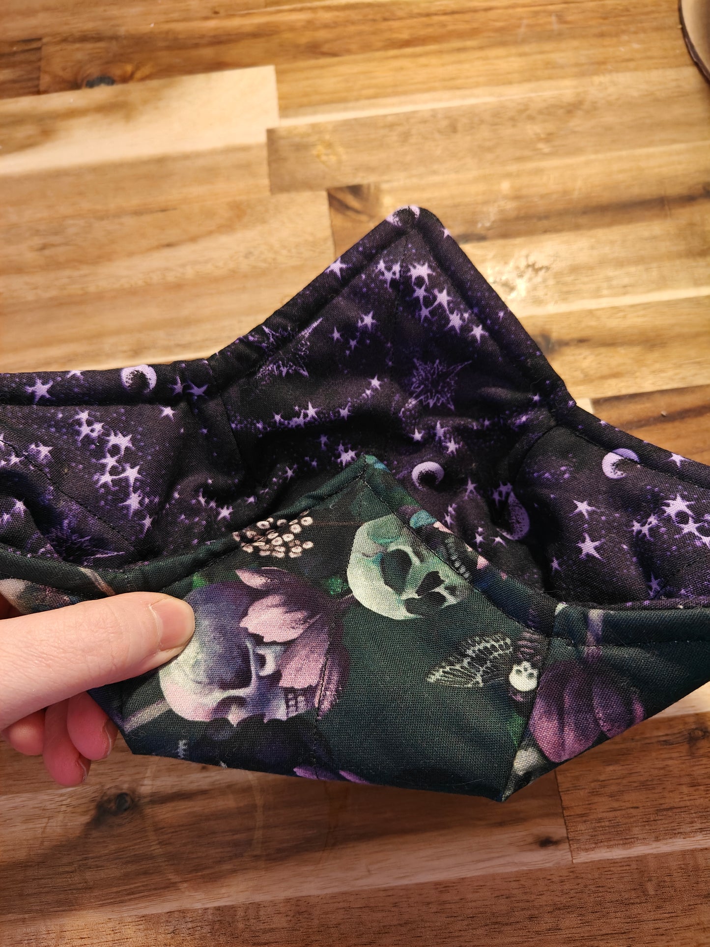 Bowl Cozy: Skulls Edition