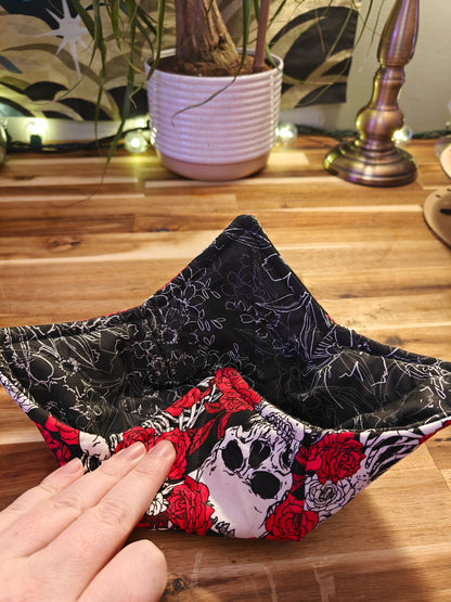Bowl Cozy: Skulls Edition